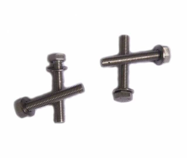 No:32 - Motor Bağlantı Civatası 3.5 - 4.5 - 5.5 Hp - Nozbart